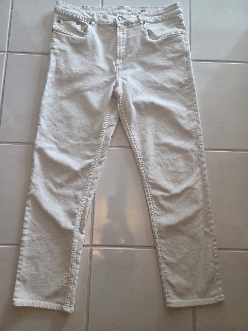 Faherty Brand Men's White Stone Stretch Slim Straight Jeans Size 34 MBC0020